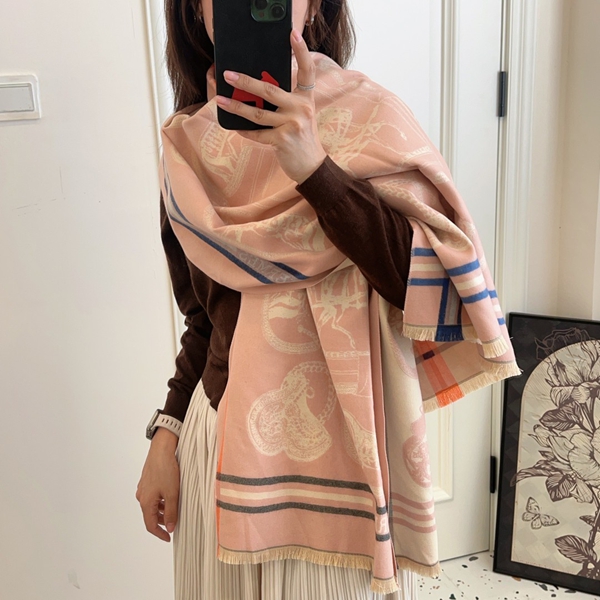 ブランドマフラー背面デザイン